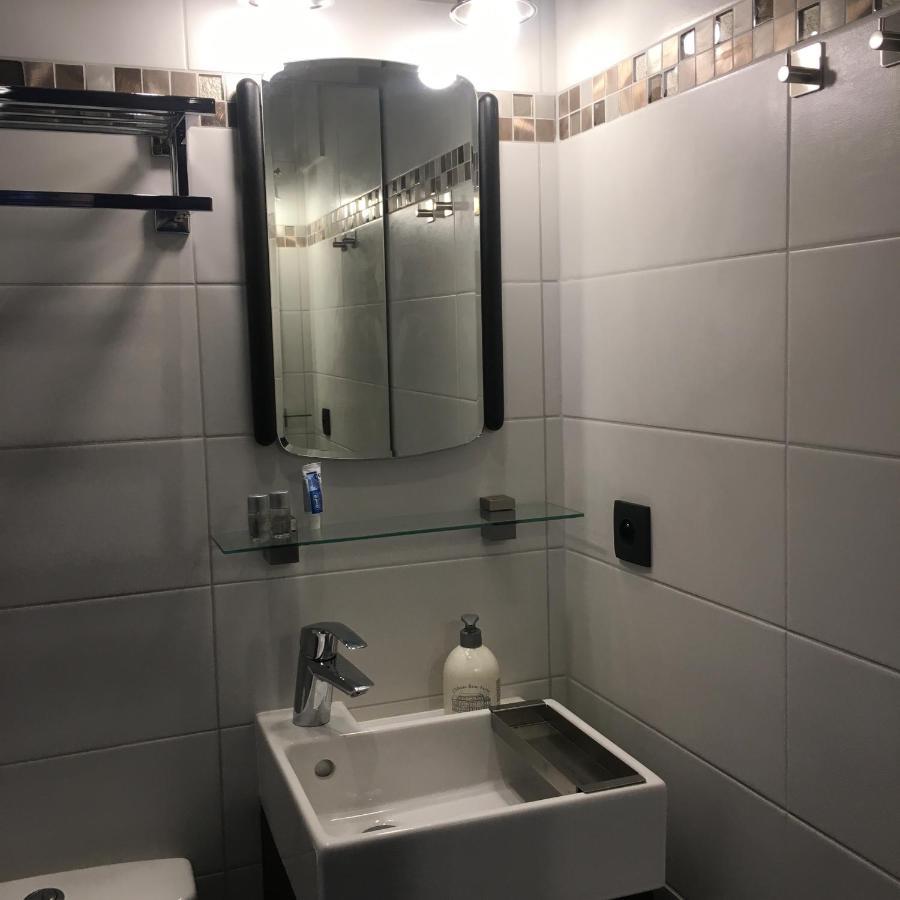 Le 84 Sainte-Cath' Apartment Лил Екстериор снимка
